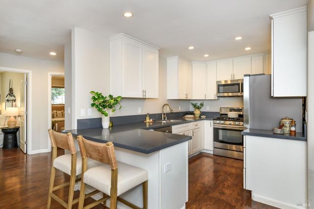 432 Cortez Dr, Petaluma, CA 94954