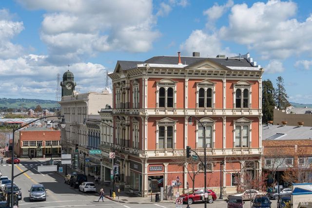 432 Cortez Dr, Petaluma, CA 94954