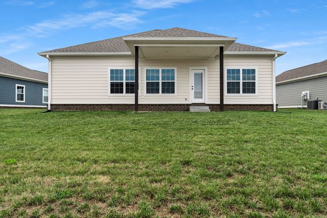 2509 Topeka Rd, Bowling Green, KY 42103