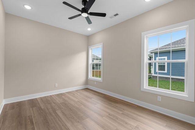 2509 Topeka Rd, Bowling Green, KY 42103