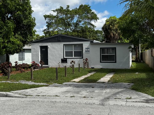1164 W 31st Street, Riviera Beach, FL 33404