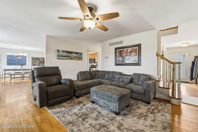 373 The Landings, Taylorsville, KY 40071