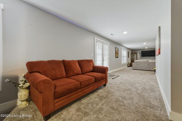 373 The Landings, Taylorsville, KY 40071