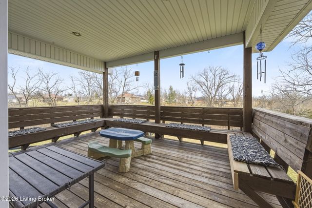 373 The Landings, Taylorsville, KY 40071