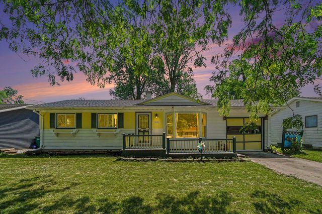 5641 Meredith Street, Portage City, MI 49002