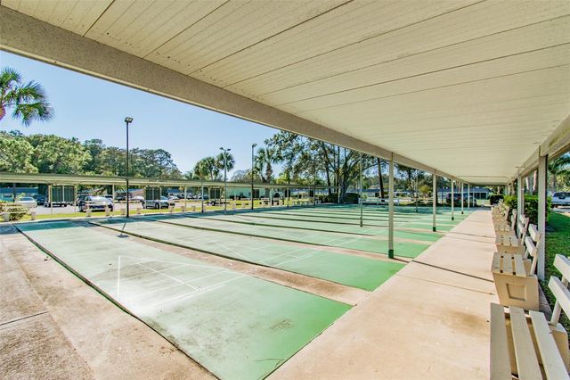 12200 PUTTER GREEN COURT, New Port Richey, FL 34654
