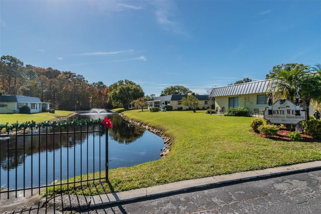 12200 PUTTER GREEN COURT, New Port Richey, FL 34654