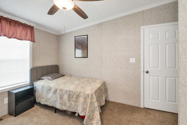 2 North Blueberry Lane, Rochester, NH 03867