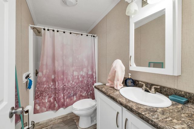2 North Blueberry Lane, Rochester, NH 03867