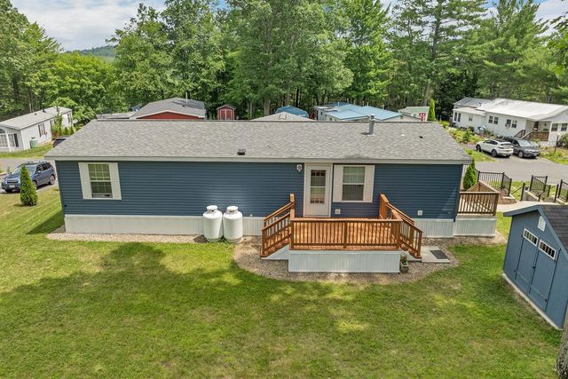2 North Blueberry Lane, Rochester, NH 03867