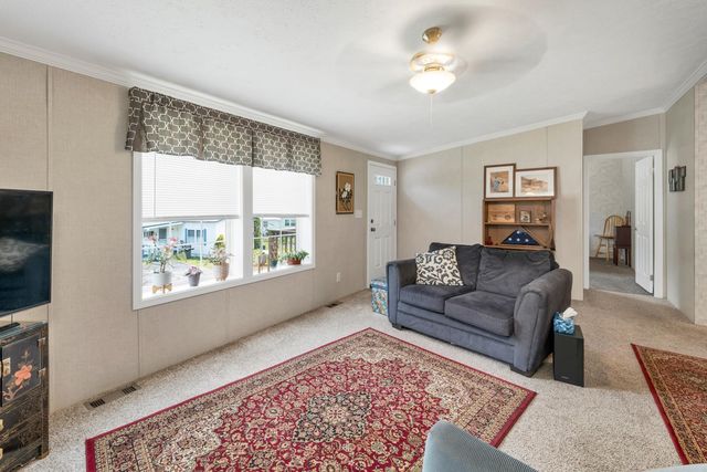 2 North Blueberry Lane, Rochester, NH 03867