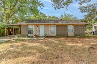 3607 Parkwood Dr, Jonesboro, AR 72401