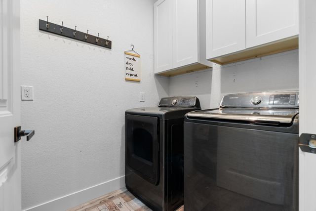 6156 E Ashley Ln, Stockton, CA 95212