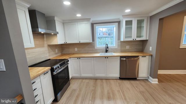 1407 SUNKEN RD, Fredericksburg, VA 22401