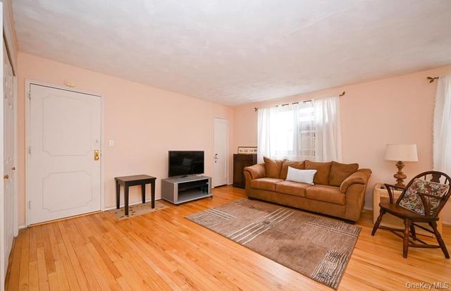 21-38 202nd Street 1-208, Bayside, NY 11360