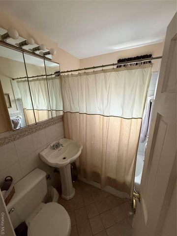 21-38 202nd Street 1-208, Bayside, NY 11360