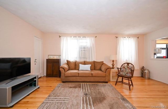 21-38 202nd Street 1-208, Bayside, NY 11360