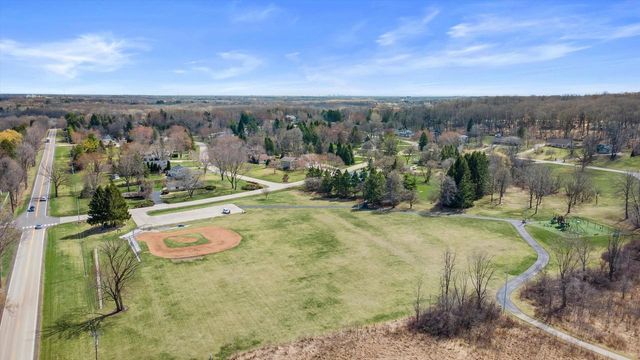 N81W22561 Susan PLACE, Lisbon, WI 53089
