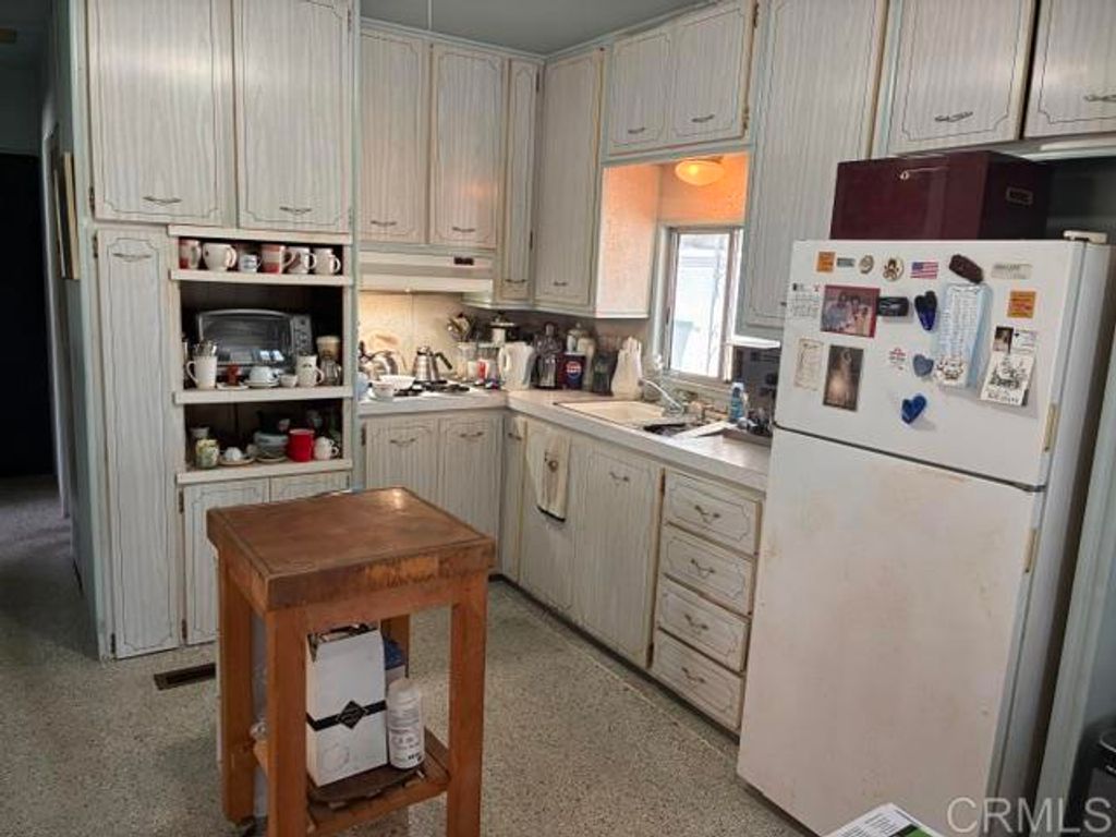 245 W Bobier Drive 72, Vista, CA 92083 — photo 3