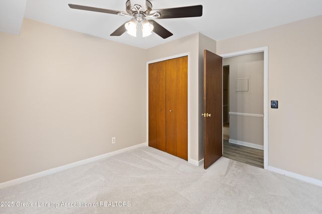 6165 E Innkeepers Court 76, East Lansing, MI 48823