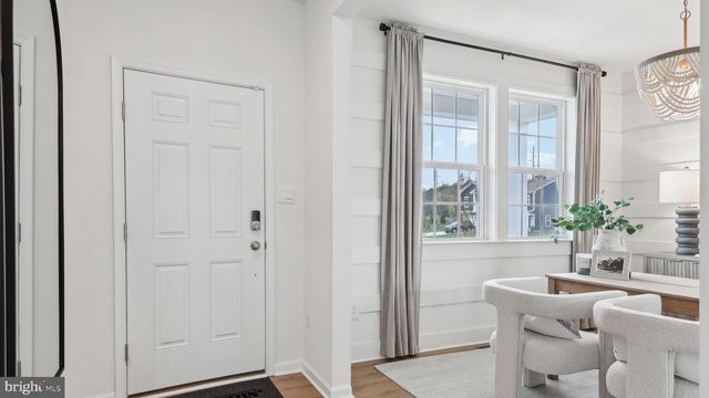 22 FAWCETT BLVD, Barnegat, NJ 08005