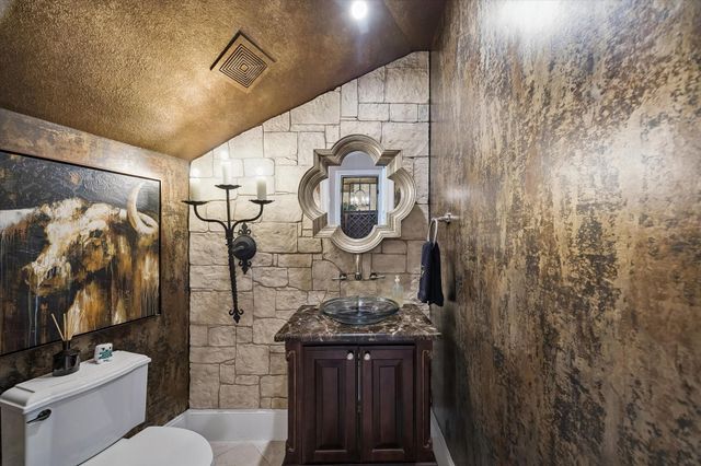 15 Sanctuary Trail, Missouri City, TX 77459