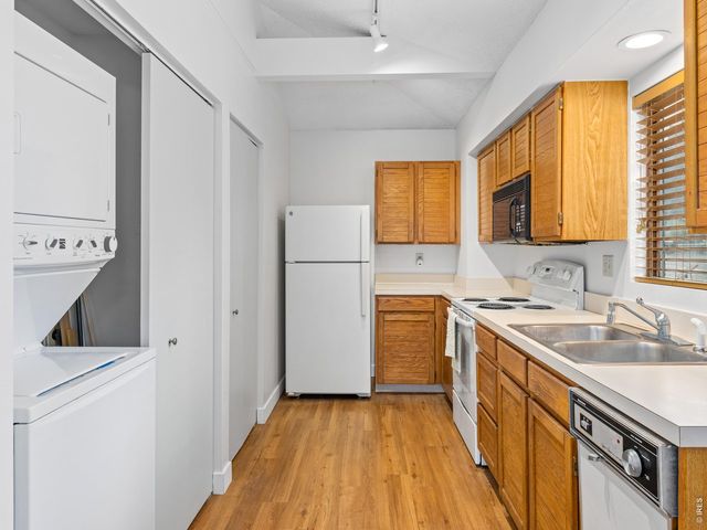 1010 S Saint Vrain Ave D-2, Estes Park, CO 80517