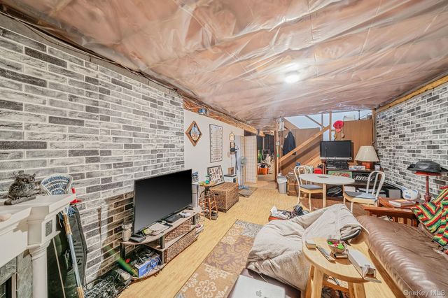 80 Jeremy Circle, Nesconset, NY 11767