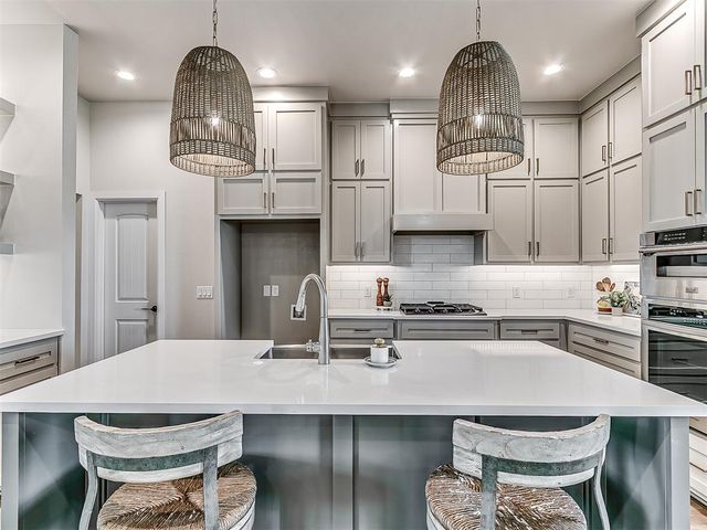 29747 Jade Street, Cashion, OK 73016