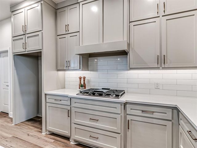 29747 Jade Street, Cashion, OK 73016