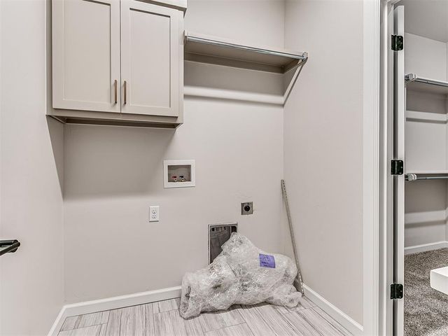 29747 Jade Street, Cashion, OK 73016