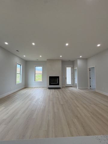 2953 Wixtown Rd, Westmoreland, TN 37186