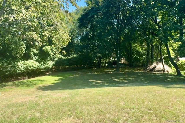 321 Sound Beach Boulevard, Sound Beach, NY 11789