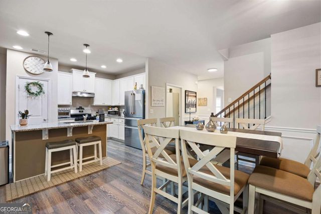 255 Jefferson Avenue, Canton, GA 30114