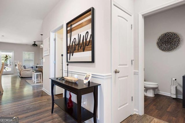 255 Jefferson Avenue, Canton, GA 30114