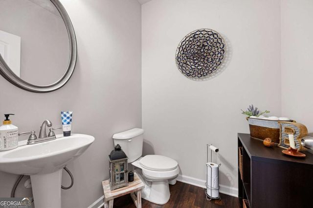 255 Jefferson Avenue, Canton, GA 30114