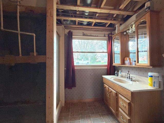 448 Ontario Avenue 448 Ontario Avenue, Bellefontaine, OH 43311