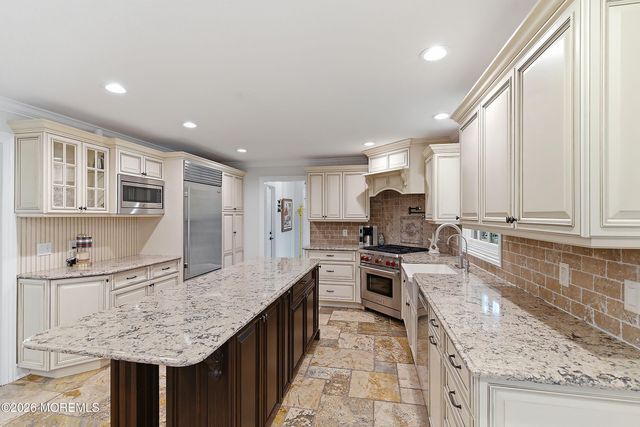 654 Valley Road, Brielle, NJ 08730