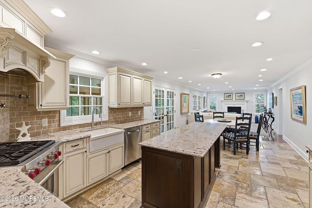 654 Valley Road, Brielle, NJ 08730