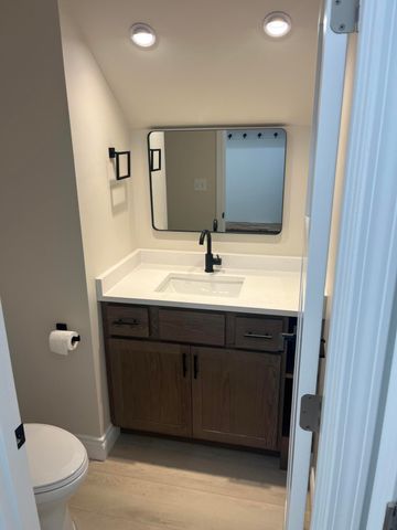 2539 Longwood Drive, Highland, IN 46322