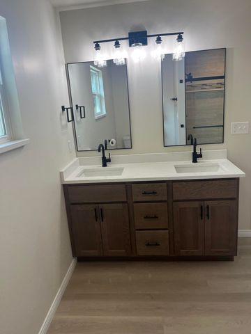 2539 Longwood Drive, Highland, IN 46322