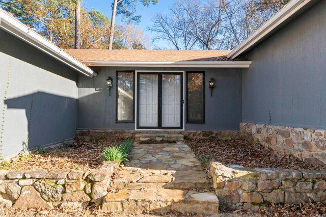 11015 Dogwood Cove, Little Rock, AR 72210