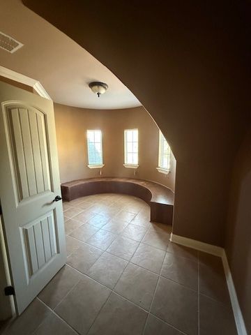 121 Honeysuckle Drive, Mansfield, LA 71052