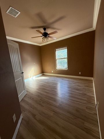 121 Honeysuckle Drive, Mansfield, LA 71052