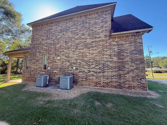 121 Honeysuckle Drive, Mansfield, LA 71052