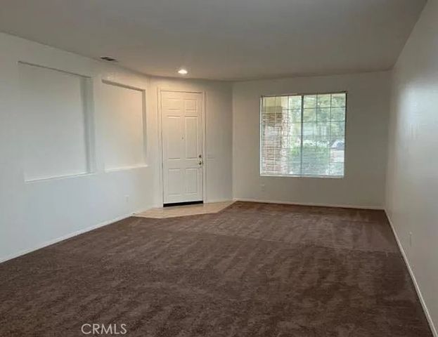 9051 Honeysuckle, Hesperia, CA 92344