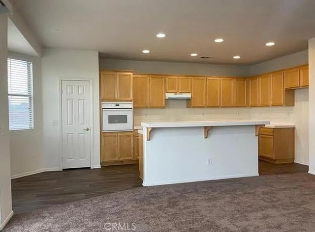 9051 Honeysuckle, Hesperia, CA 92344