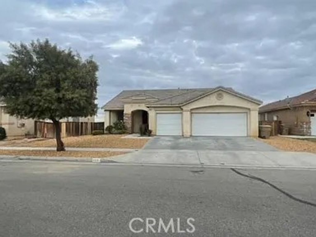 9051 Honeysuckle, Hesperia, CA 92344