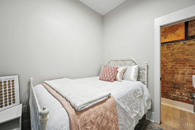 1328 Republic Street, Cincinnati, OH 45202