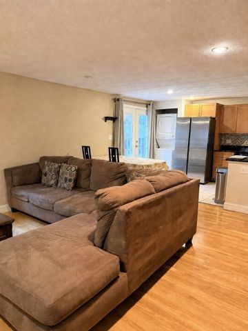 57 Pleasant St. B, Watertown, MA 02472